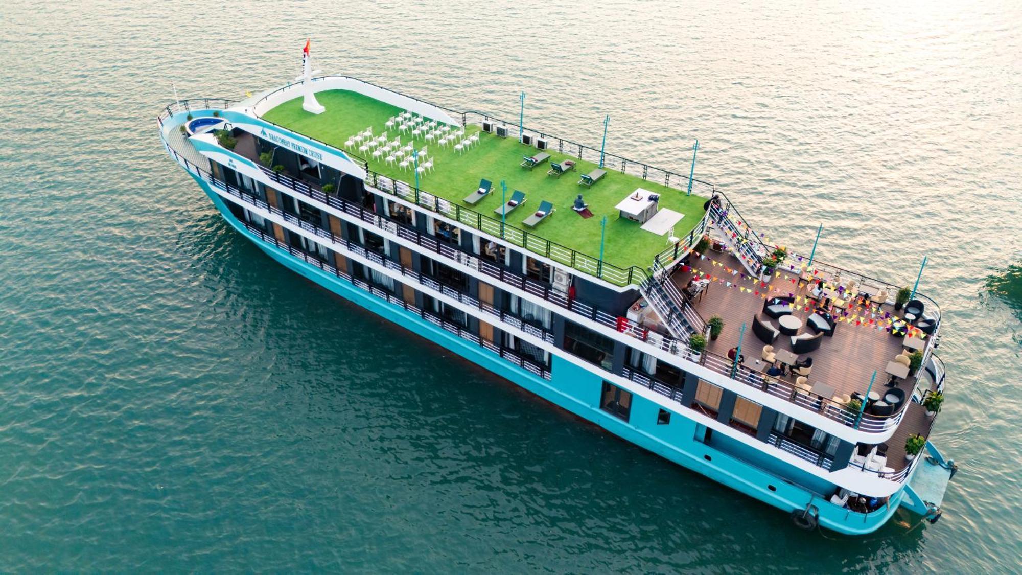 Ботель Dragon Premium Cruise Halong