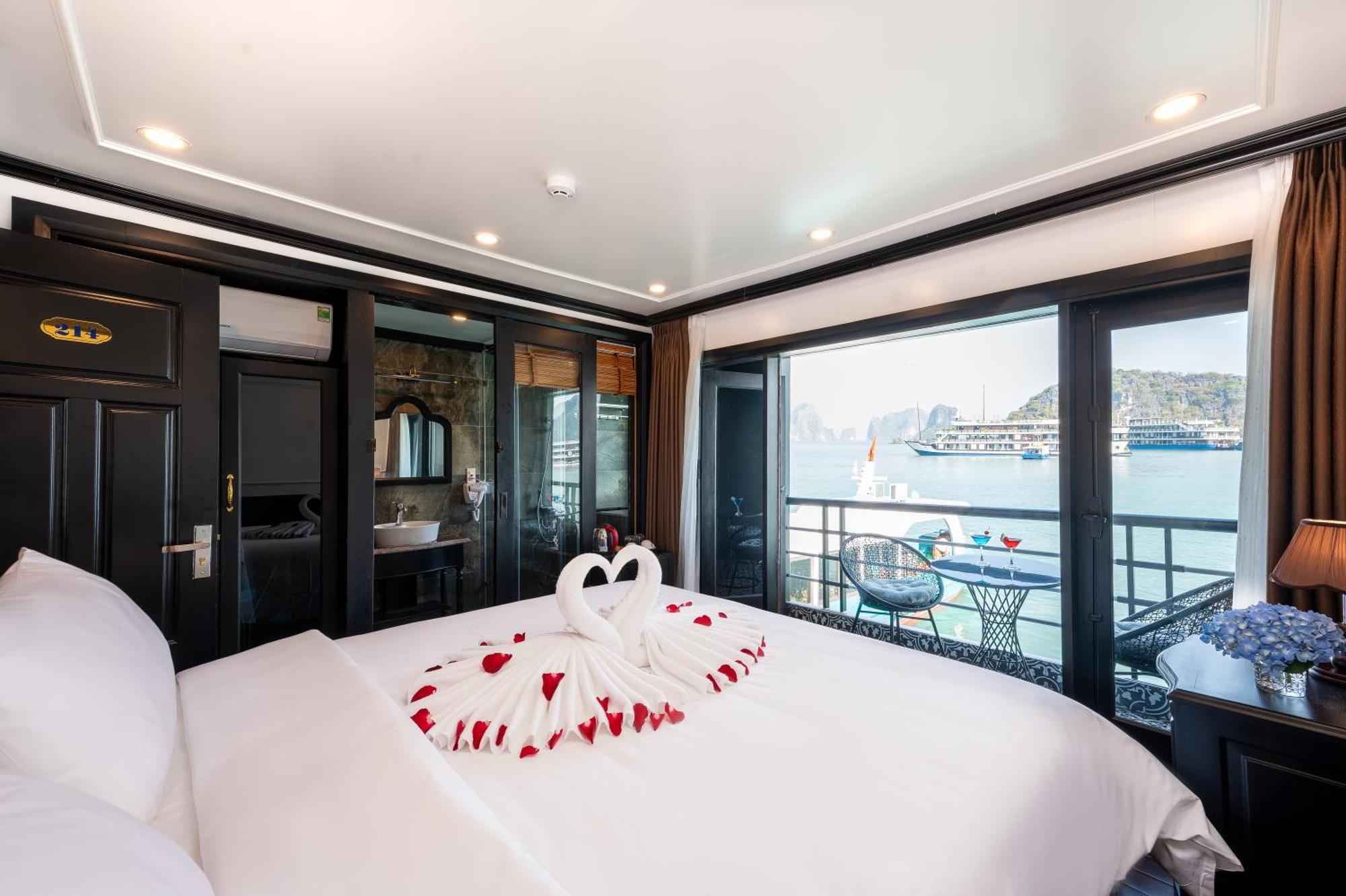 Dragon Premium Cruise Halong